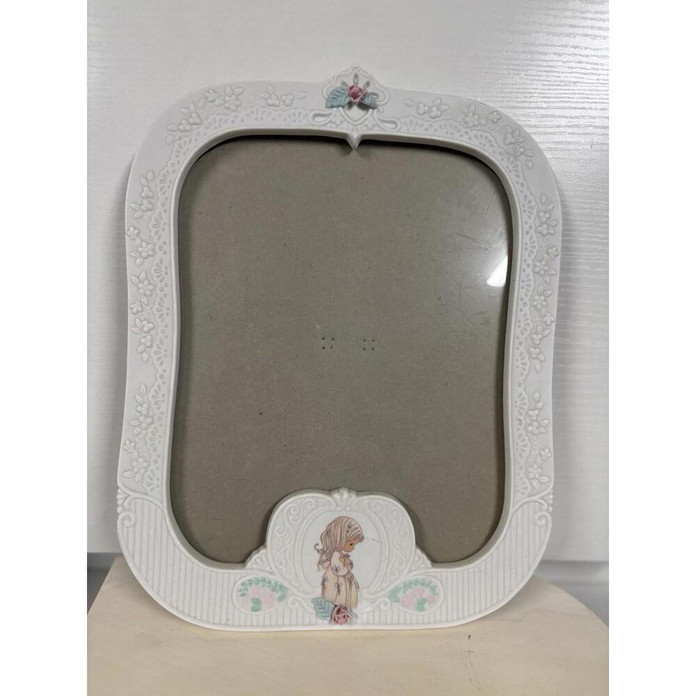 Vintage Enesco Good Friends Porcelain Picture‎ Frame – Floral Embossed